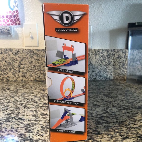 DRIVEN Turbocharge - Stunt Jump Extreme Racing - Picture 4 of 5